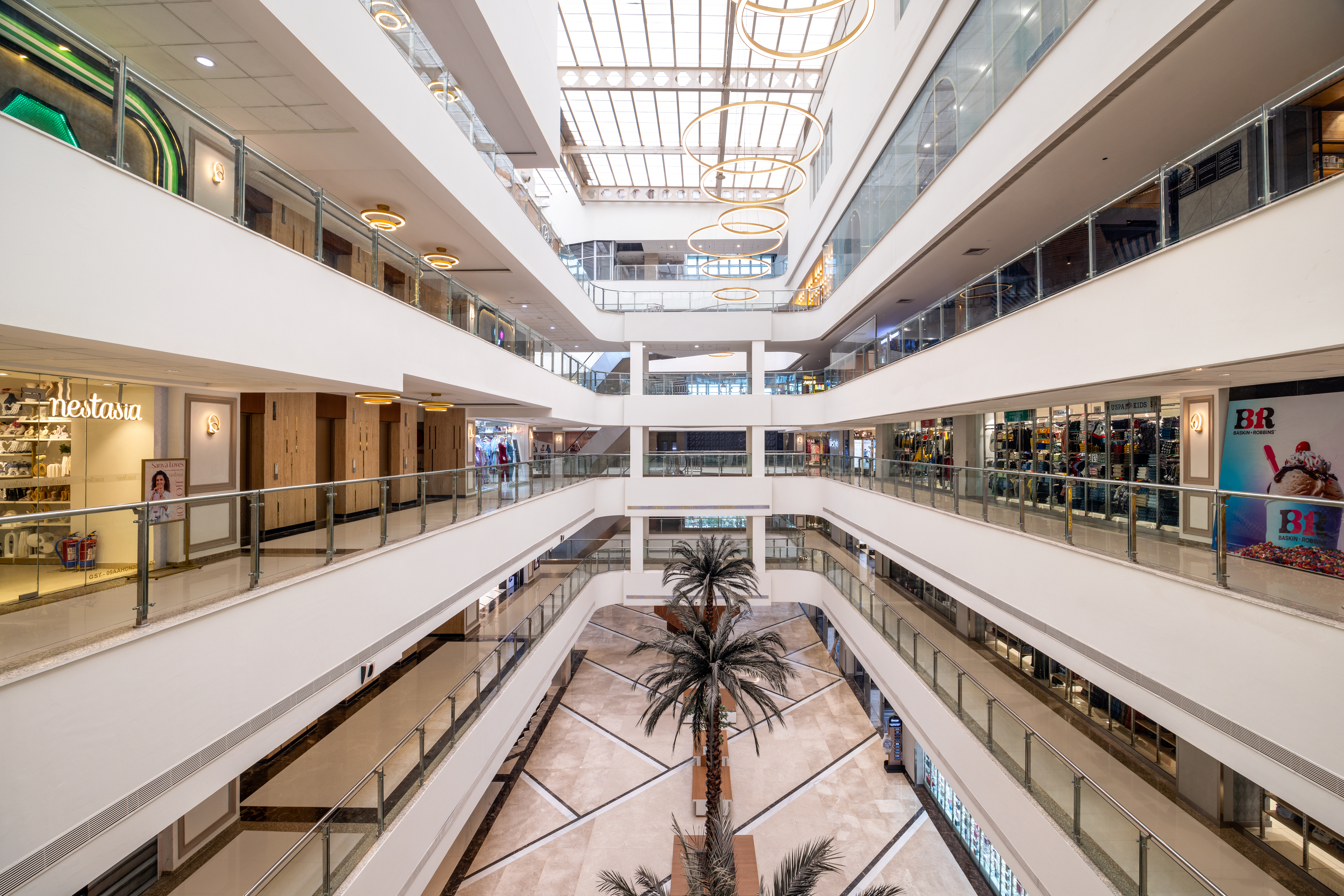 RCube Monad Mall interior